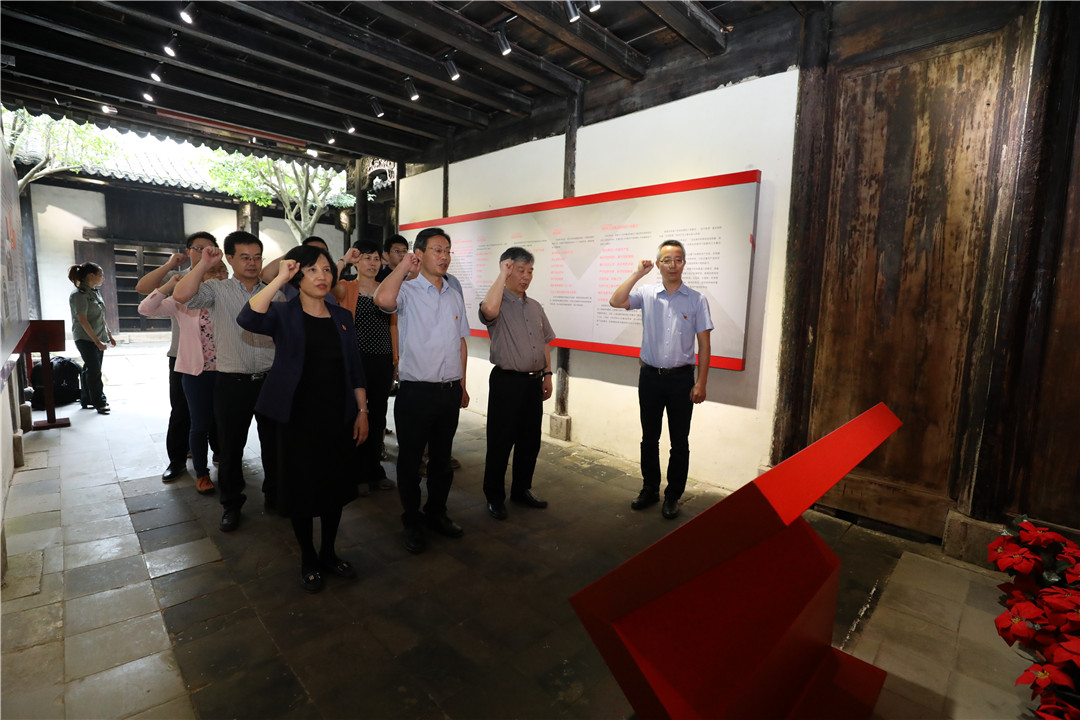 1528296390586673eDF7.jpg 微信图片_20180606114356.jpg