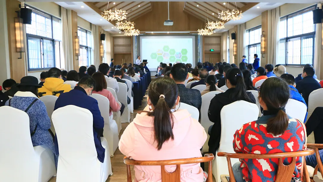 韓超酷街頭藤球支散遊戲《Gongbak》